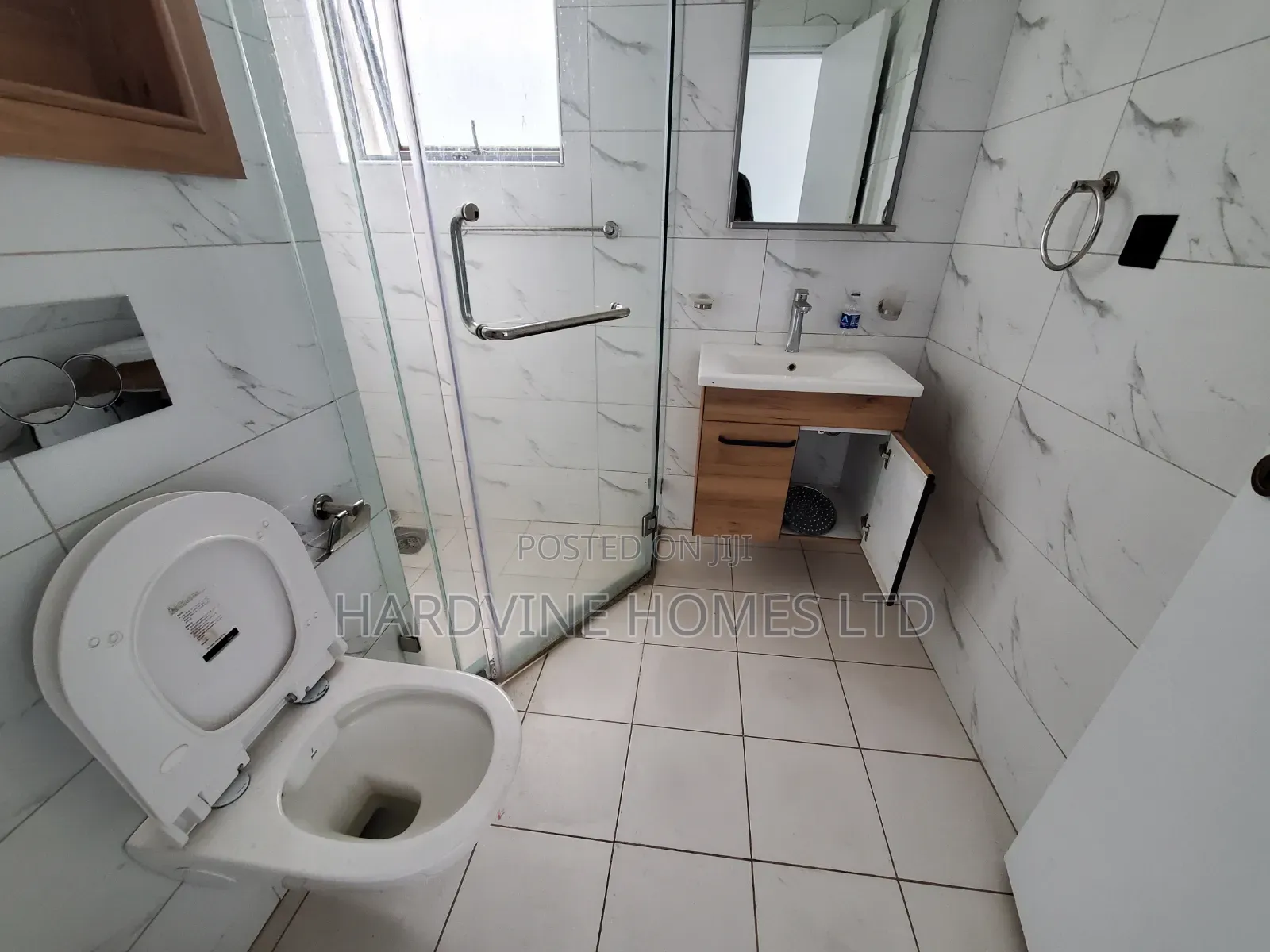 3bdrm Apartment in Valley Arcade for rent