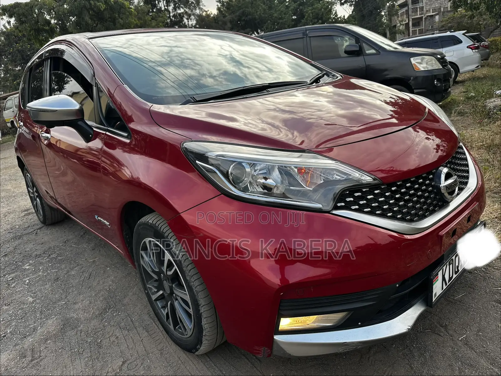 Nissan Note 2017 Red
