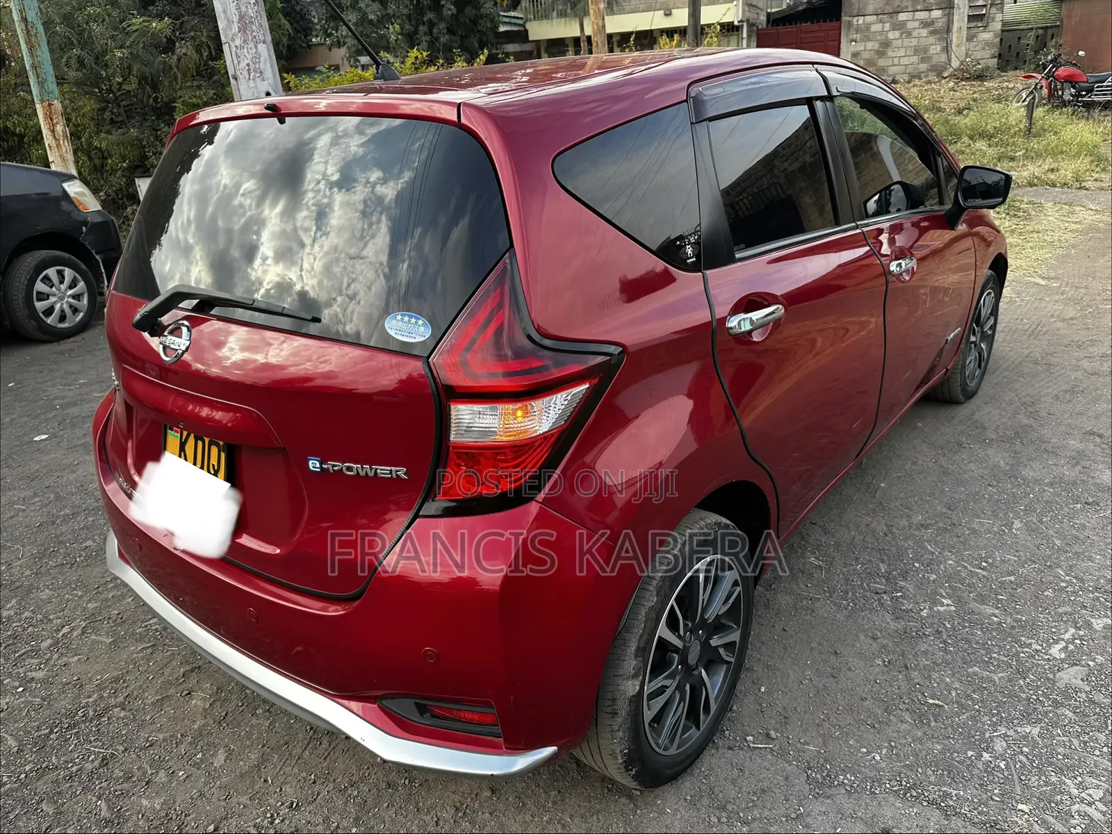 Nissan Note 2017 Red