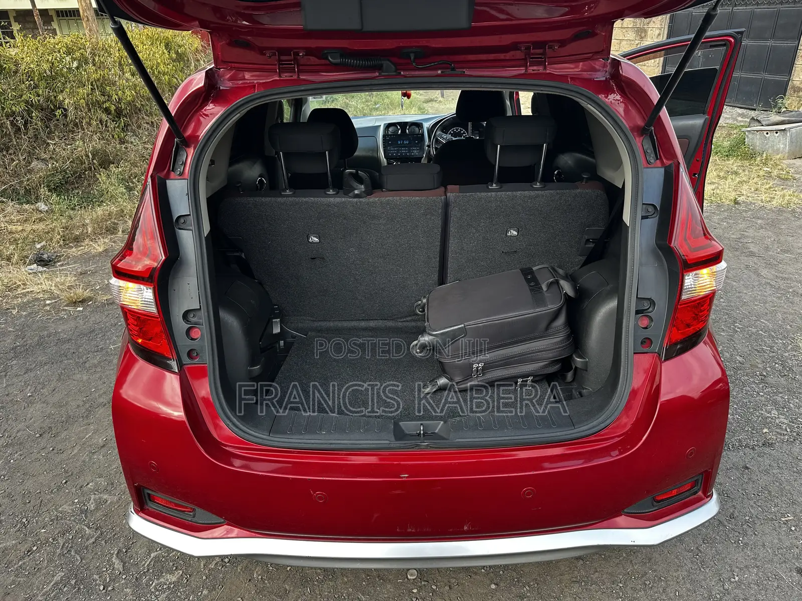 Nissan Note 2017 Red
