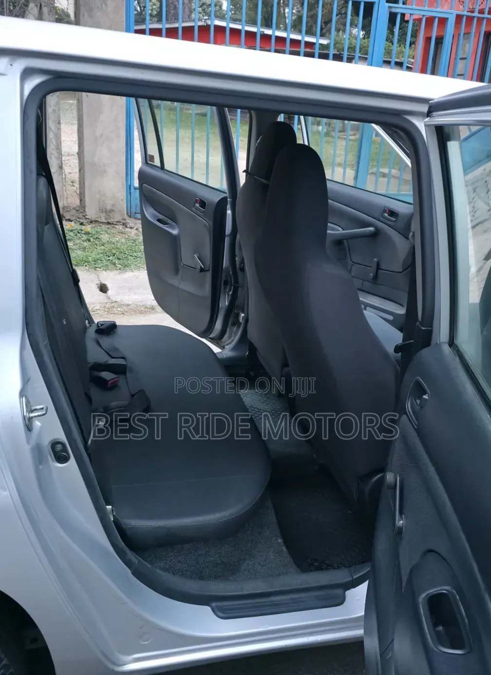 Toyota Probox 2011 Silver