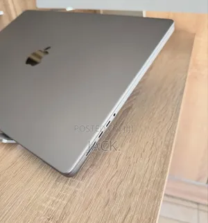 Laptop Apple MacBook Pro 2023 M2 Pro 16GB Apple M2 SSD 512GB