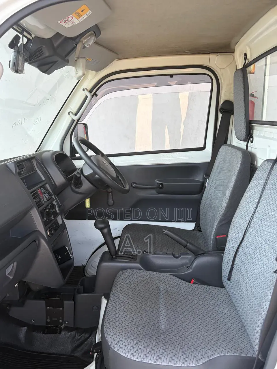 Suzuki Carry Automatic With Leaf Springs