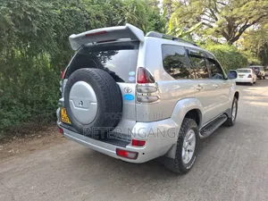 Toyota Land Cruiser Prado 2006 Silver