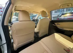 Toyota Premio 2019 Off white