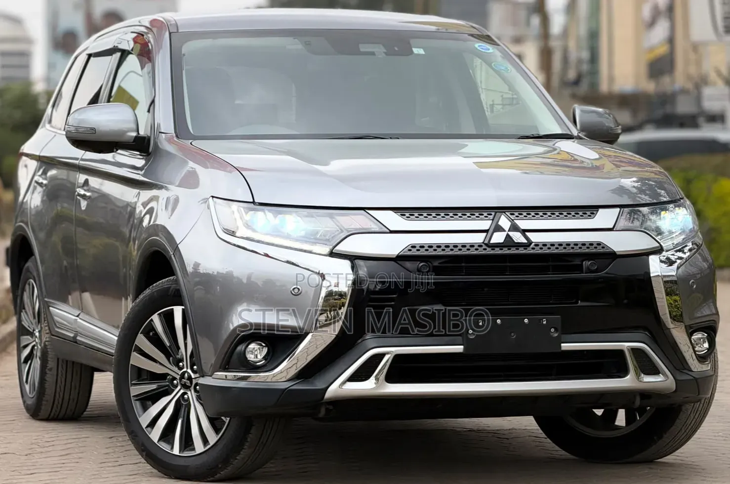 Mitsubishi Outlander 2019 Silver