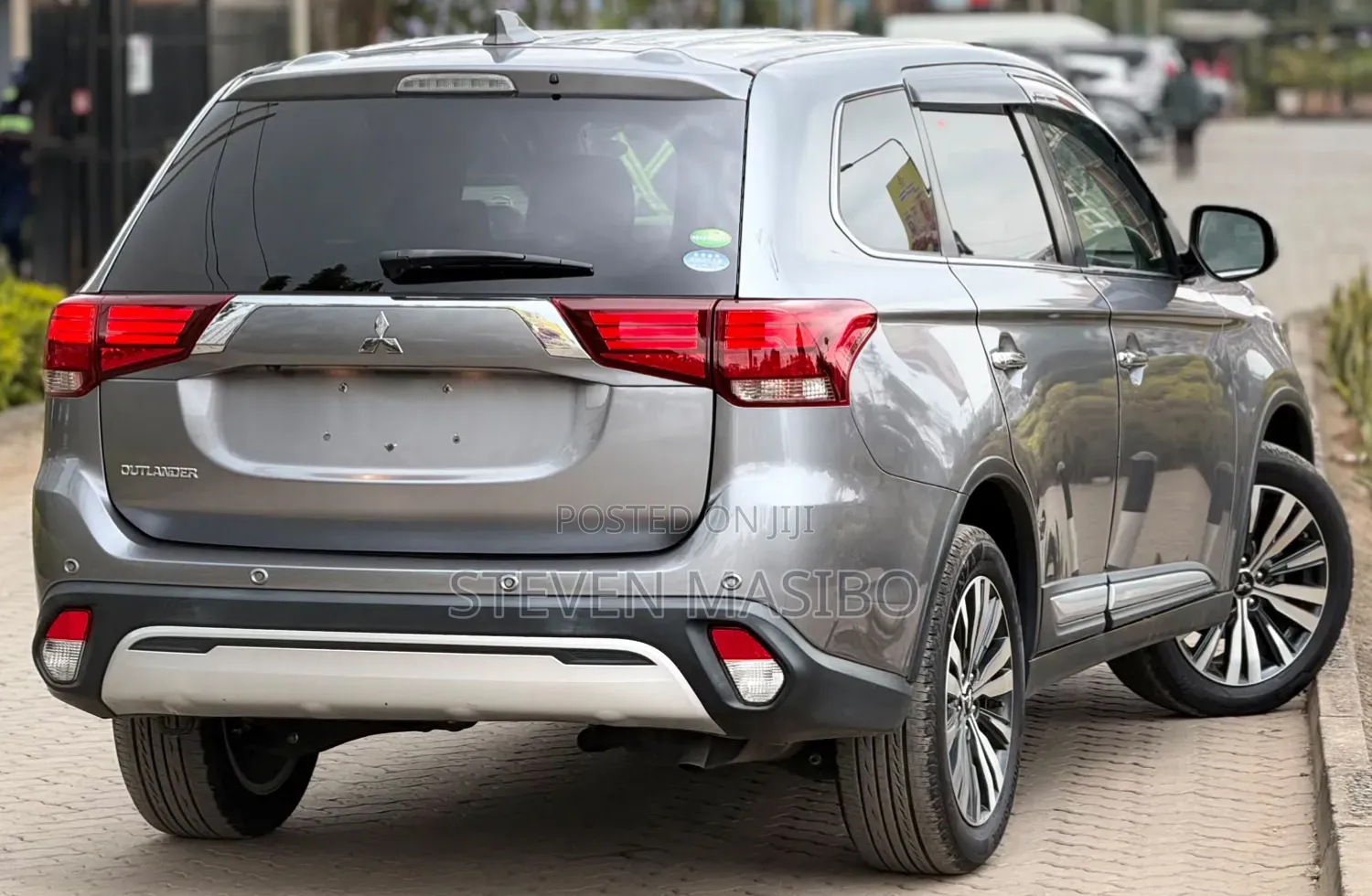 Mitsubishi Outlander 2019 Silver