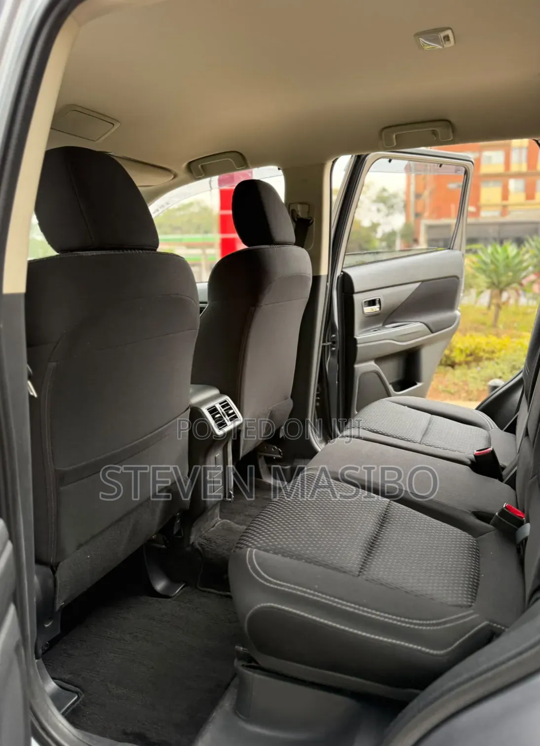 Mitsubishi Outlander 2019 Silver