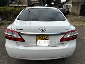 Toyota Premio 2015 White