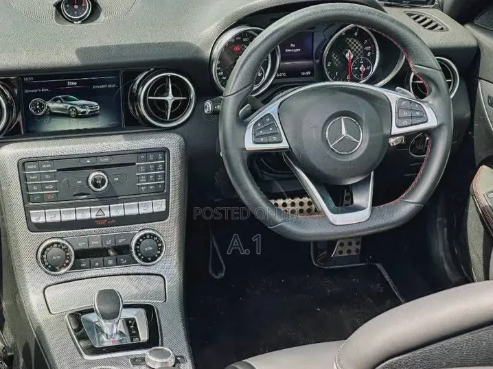 Mercedes-Benz SLK-Class 2018 Black