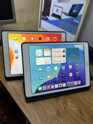 Apple iPad 10.2 (2019) 128 GB Silver