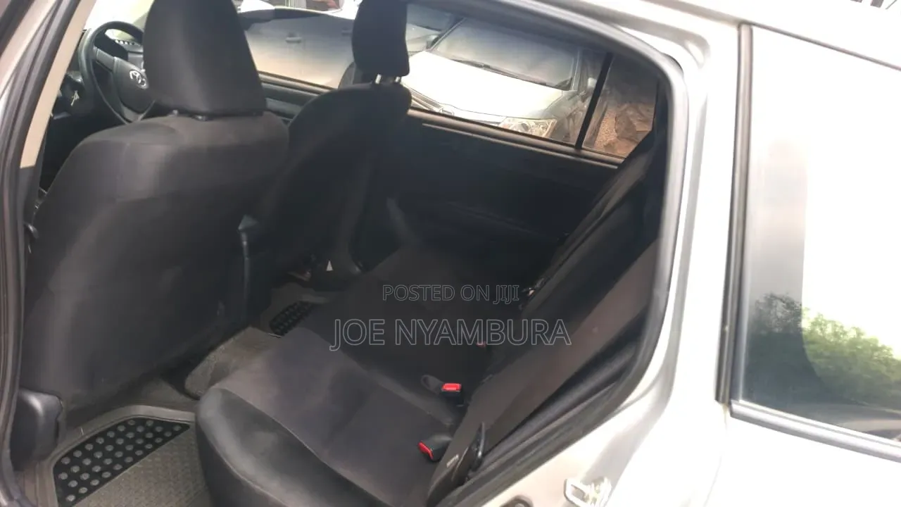 Toyota Corolla Fielder 2015 Silver