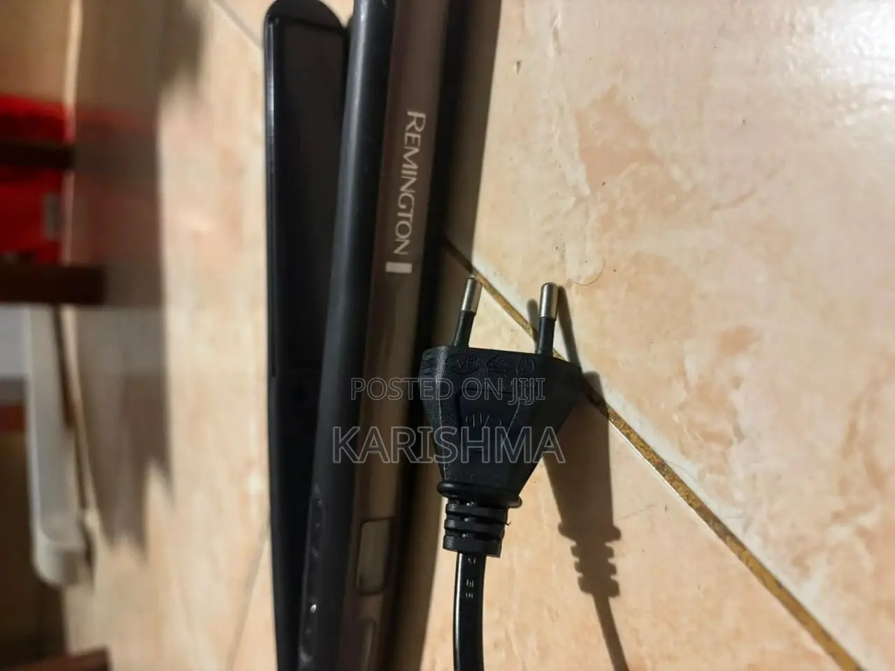 Remington Hair Straightener - Black | Excellent Working Condition