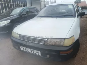 Toyota Corolla 2004 White