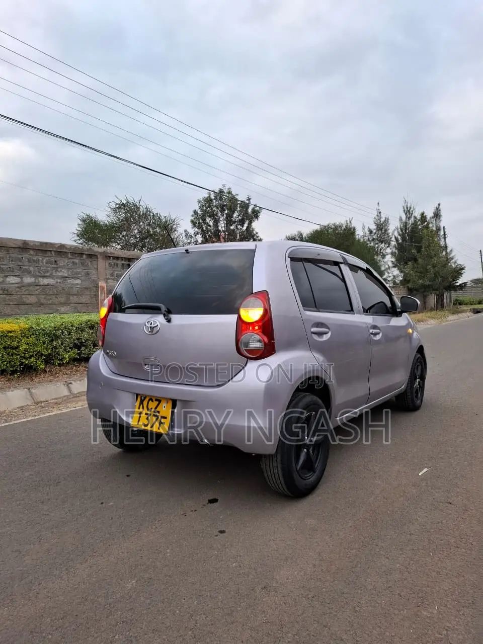 Toyota Passo 2013 Silver