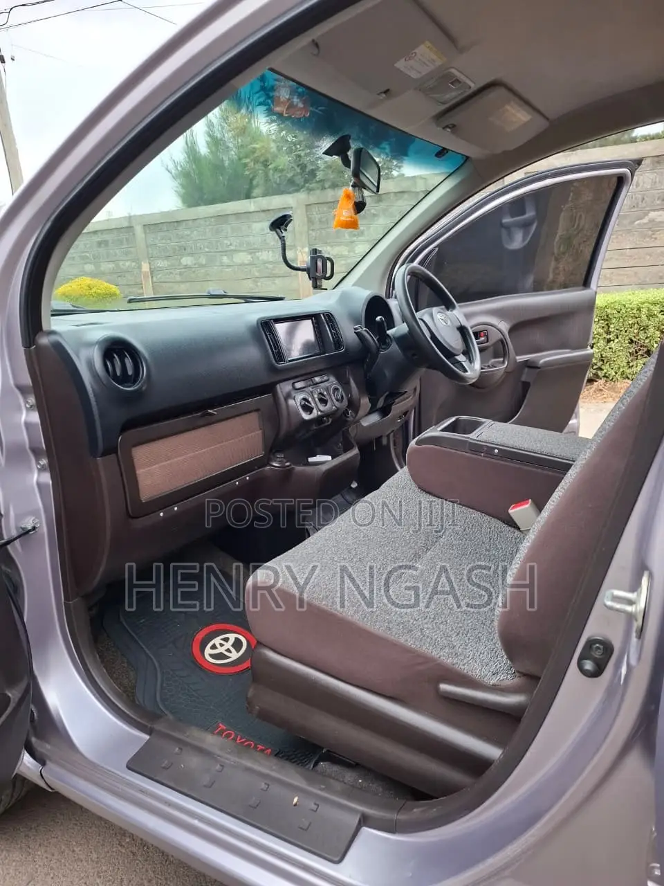 Toyota Passo 2013 Silver