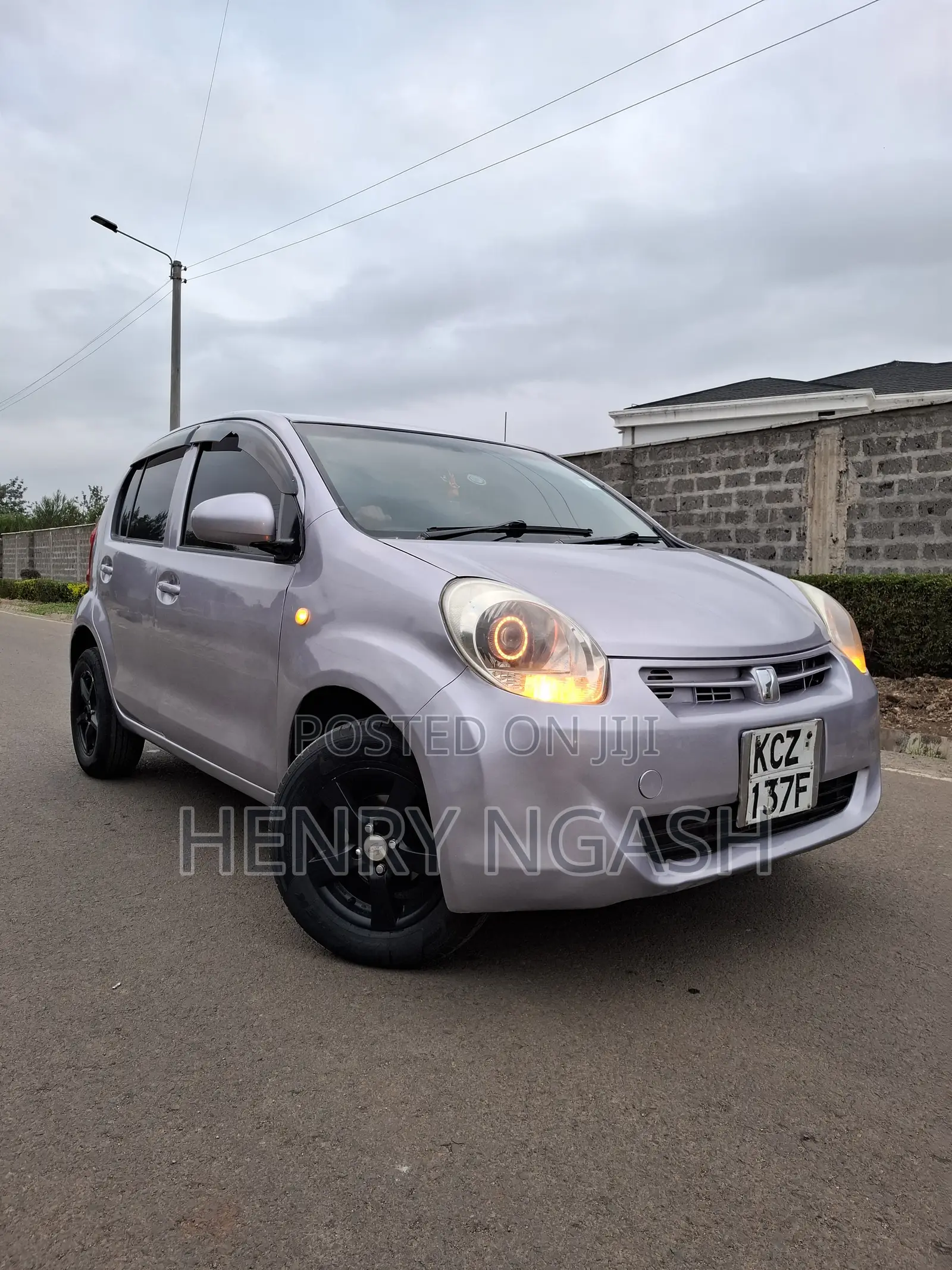 Toyota Passo 2013 Silver