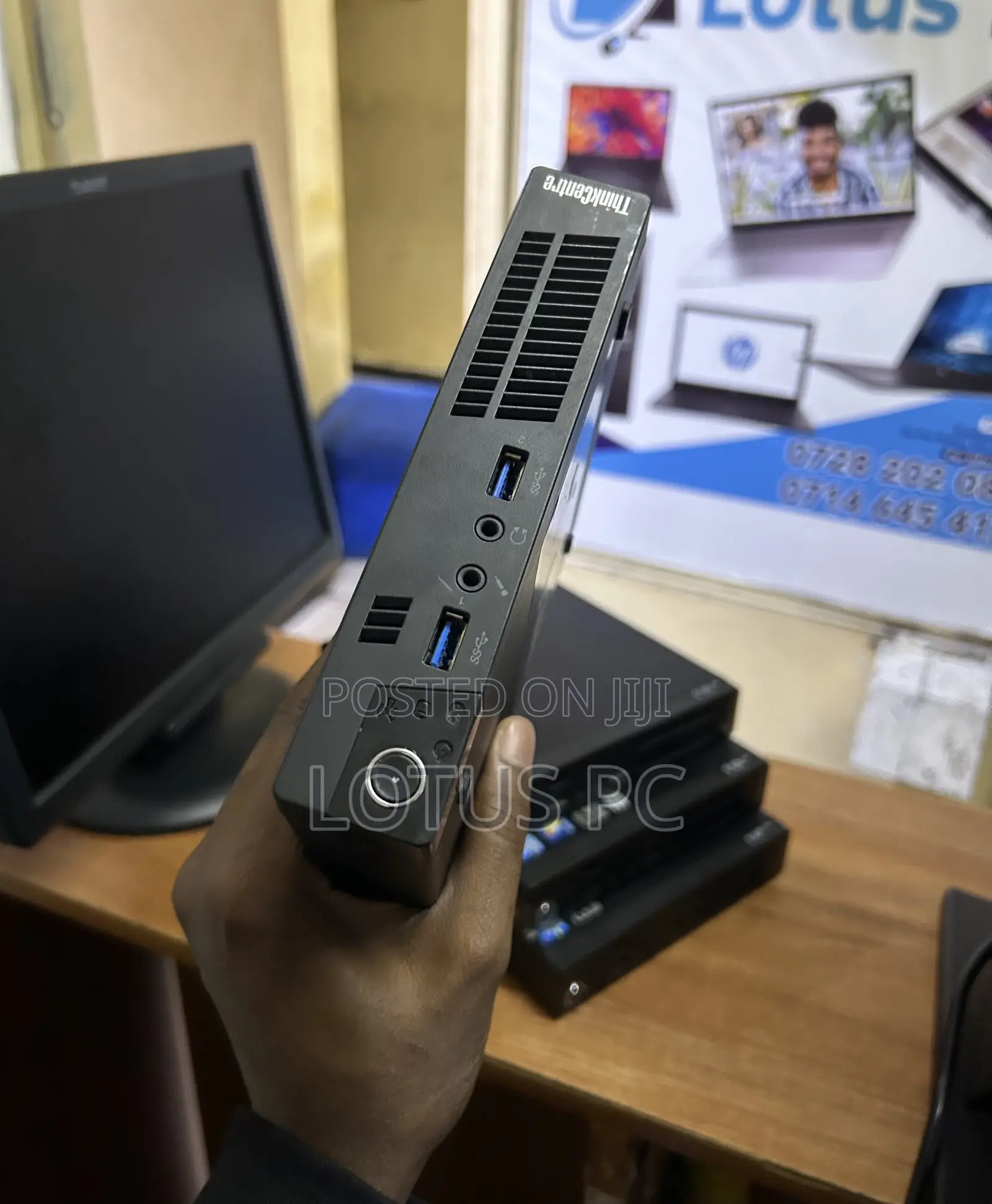 Lenovo ThinkCentre M625 Tiny 8GB Intel Core i5 HDD 500GB