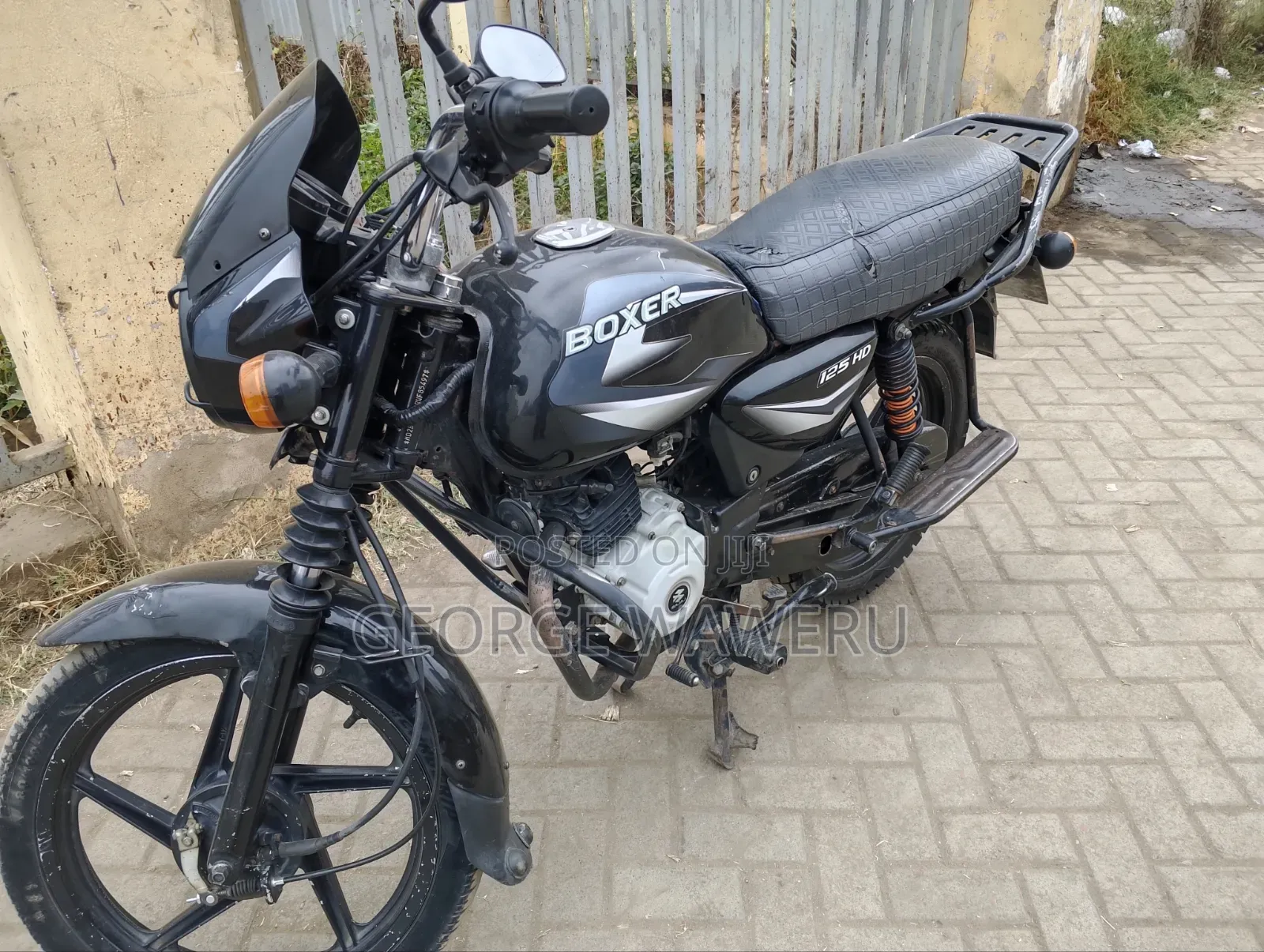 Bajaj Boxer 125 2025 Black