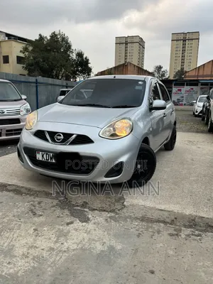 Nissan March 2015 Silver