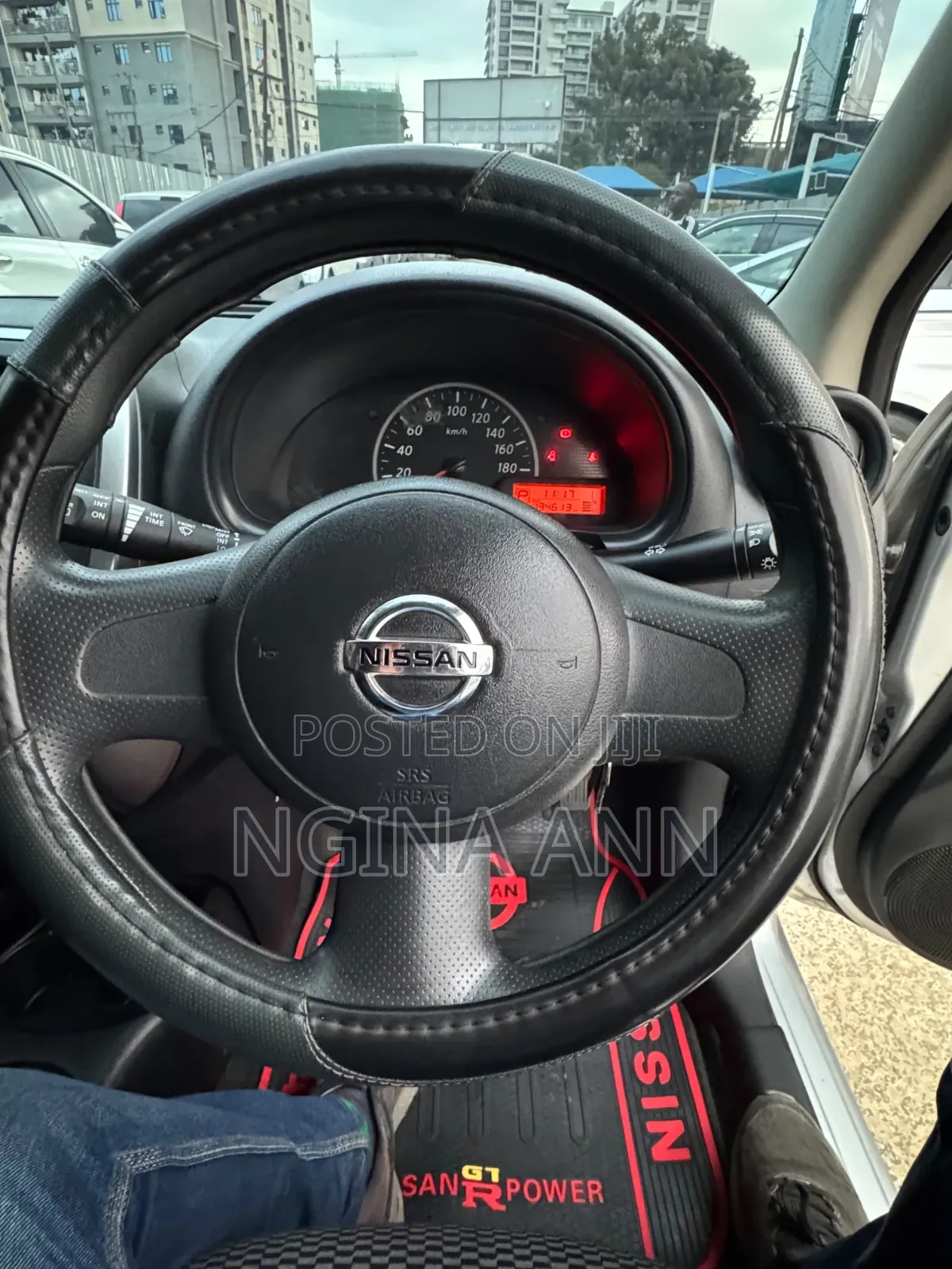 Nissan March 2015 Silver