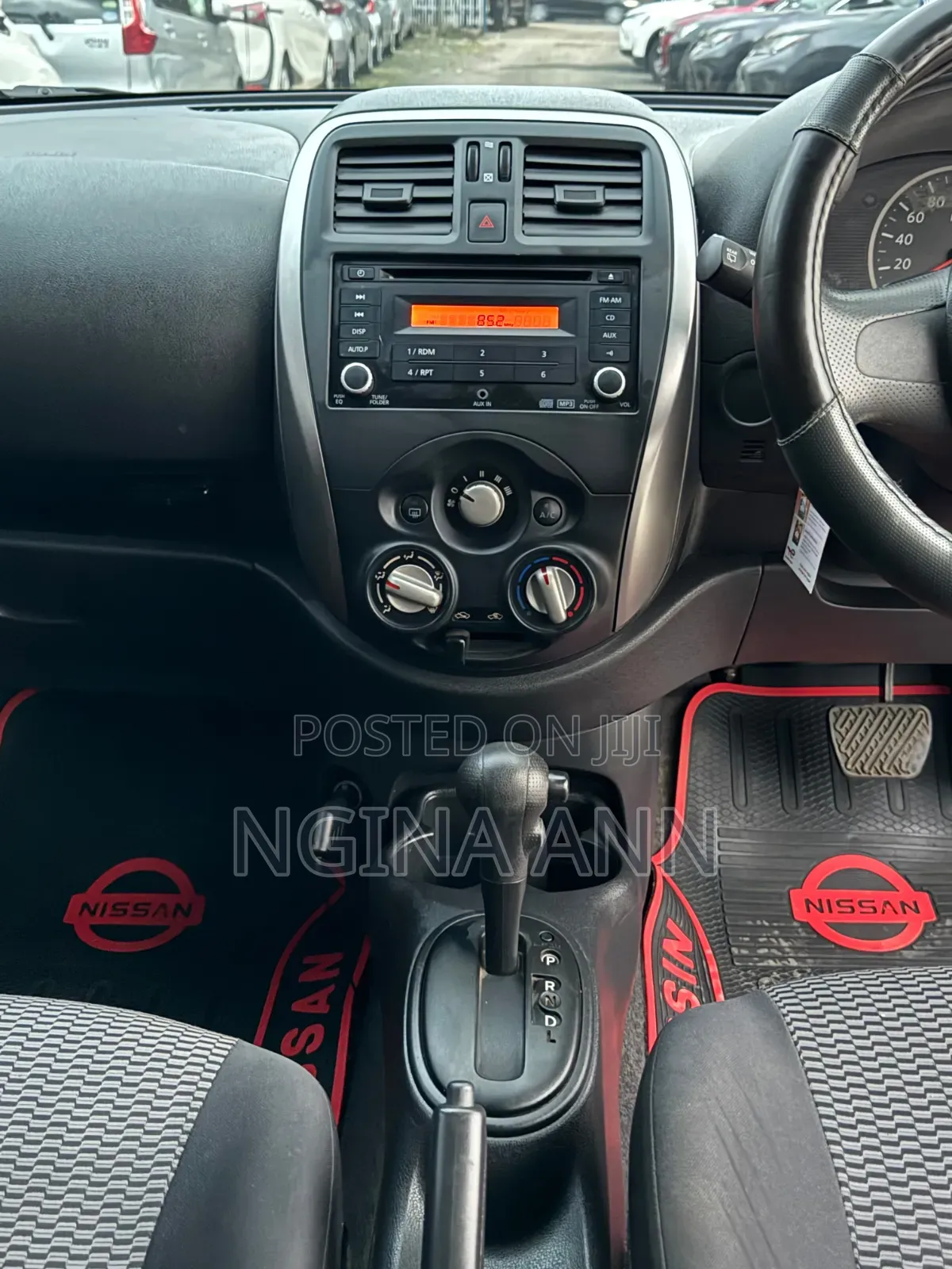 Nissan March 2015 Silver