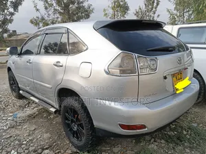 Toyota Harrier 2011 Silver