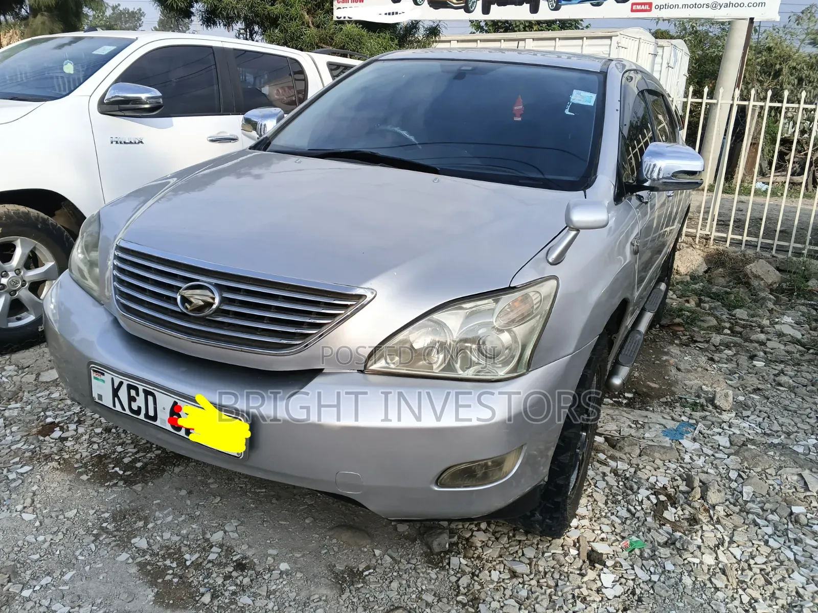Toyota Harrier 2011 Silver