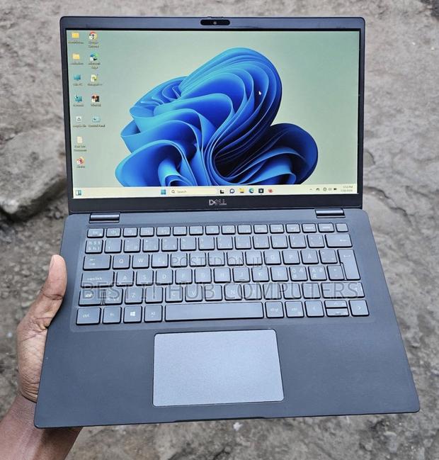 Laptop Dell Latitude 7310 16GB Intel Core i7 SSD 256GB - thumbnail 3