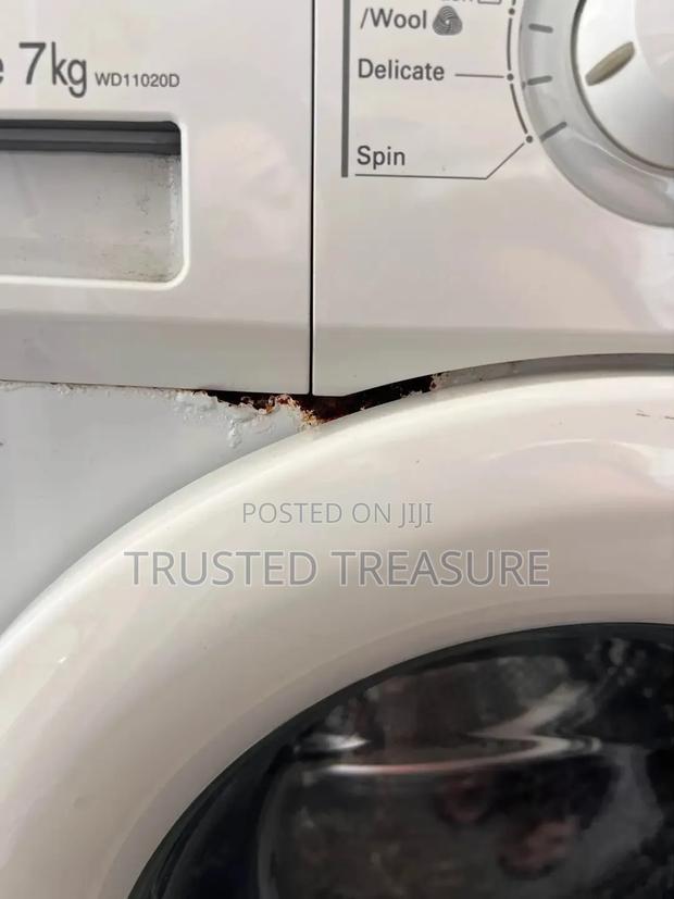 LG 7kg Front Loader Washing Machine - thumbnail 4