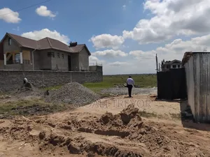 50/100 Plot for Sale