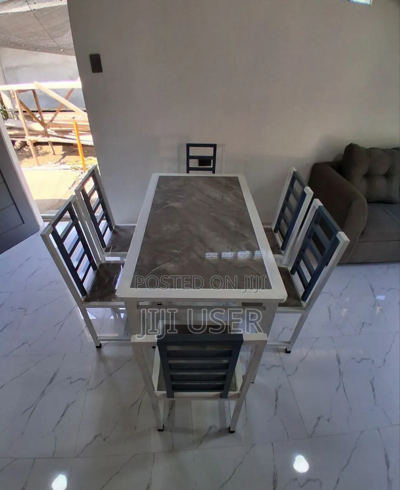 6 Sitter Dining Table