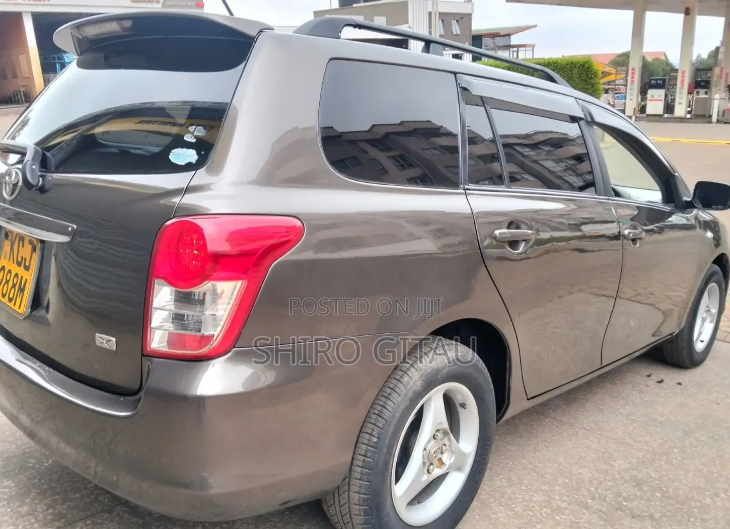 Toyota Corolla Fielder 2010 Gray