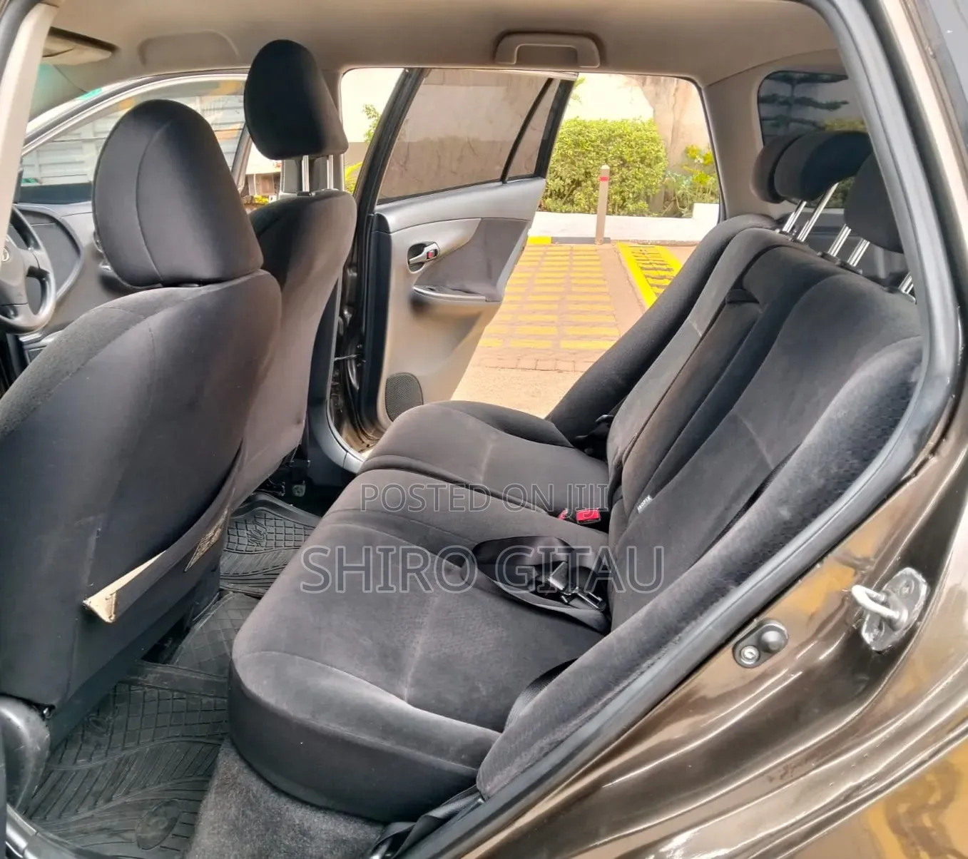 Toyota Corolla Fielder 2010 Gray