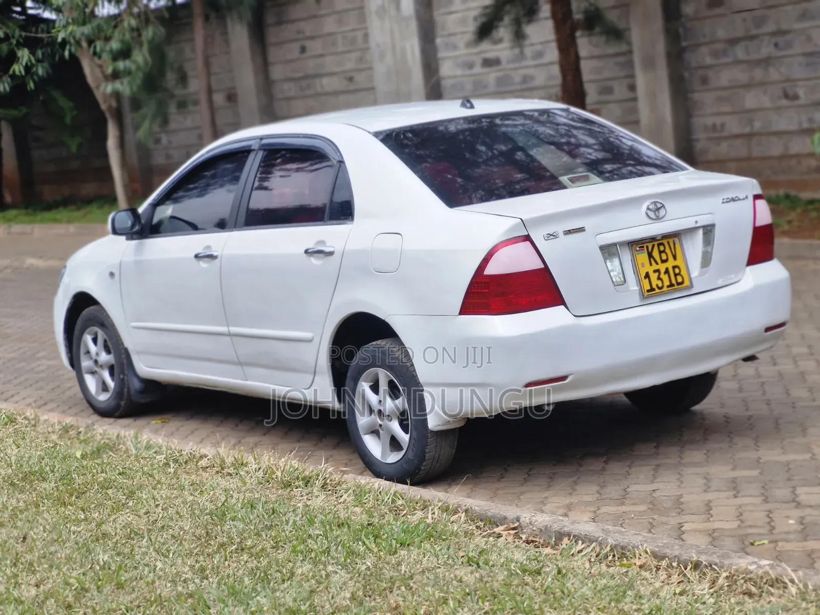 Toyota Corolla 2005 White