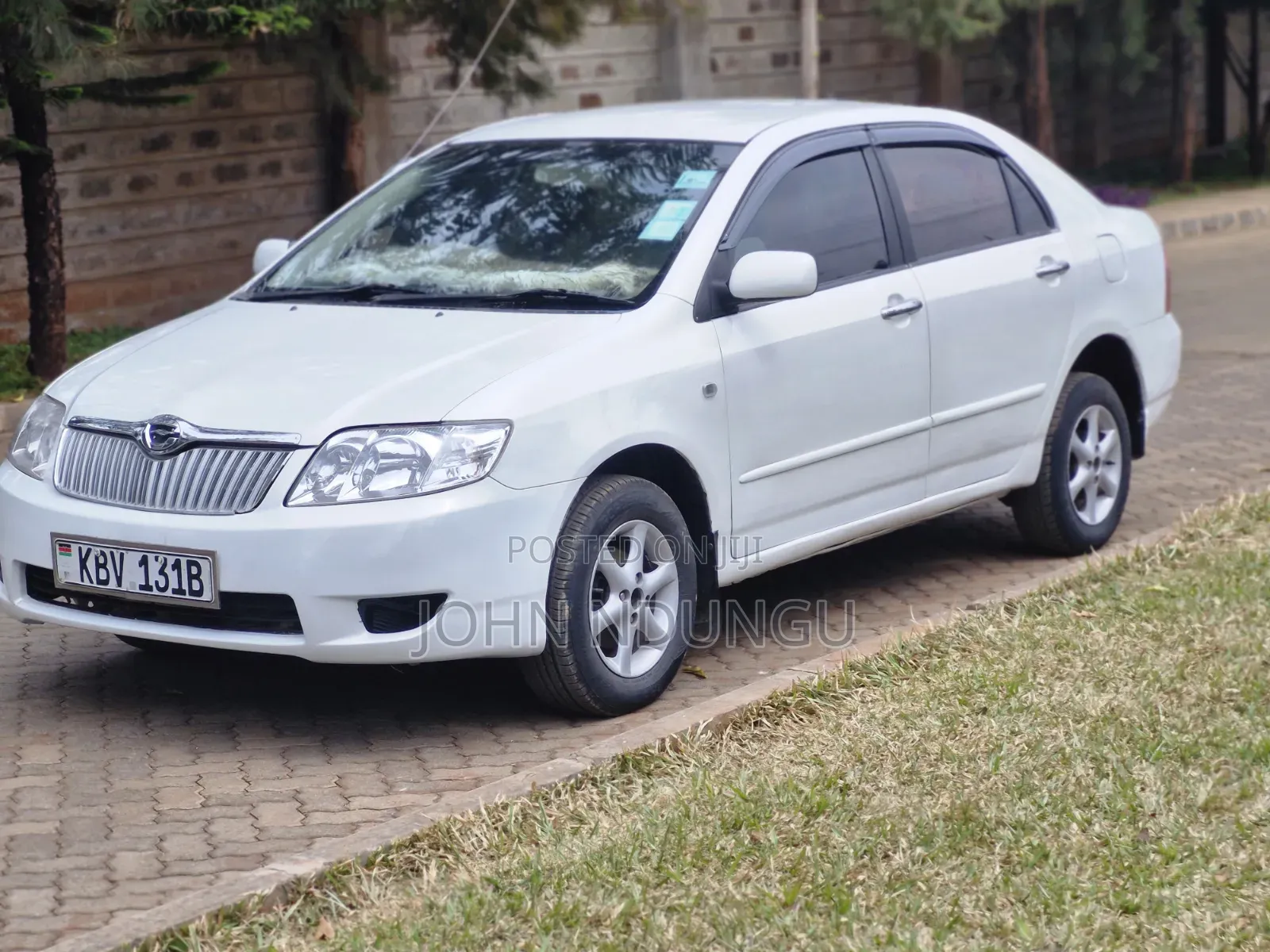 Toyota Corolla 2005 White