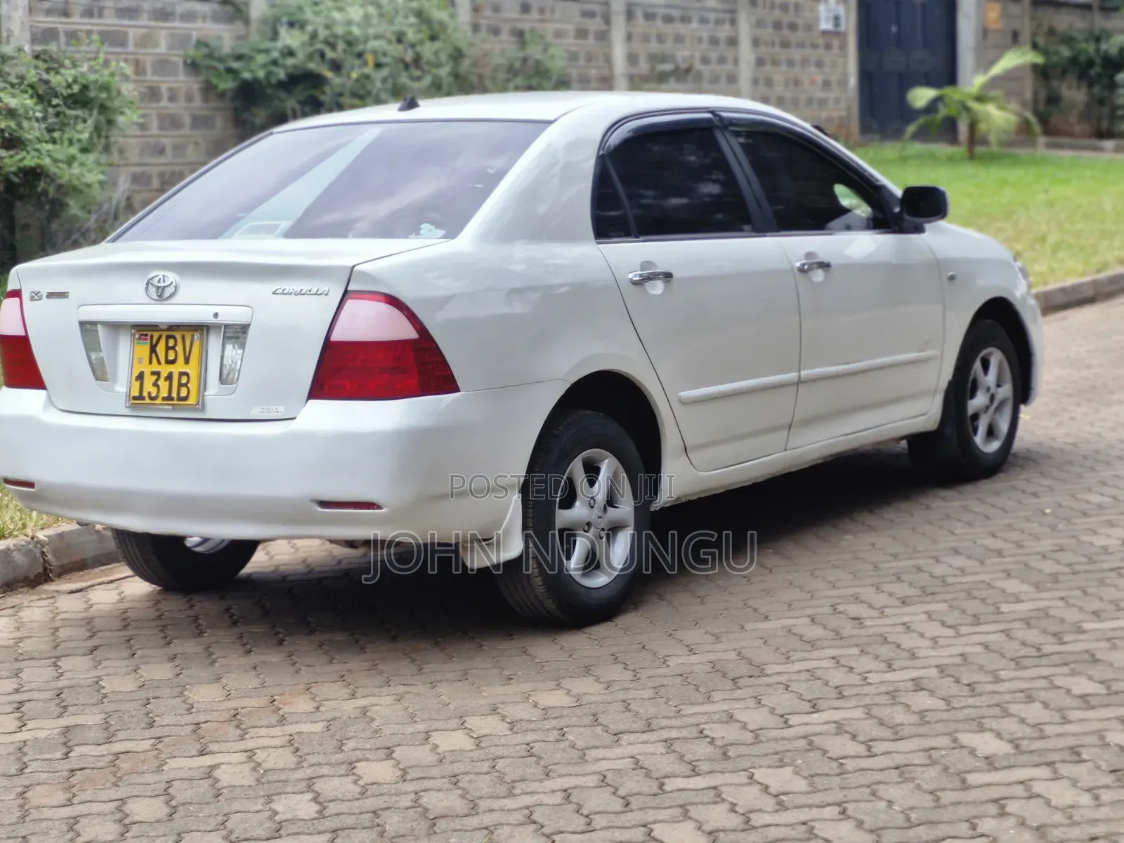 Toyota Corolla 2005 White