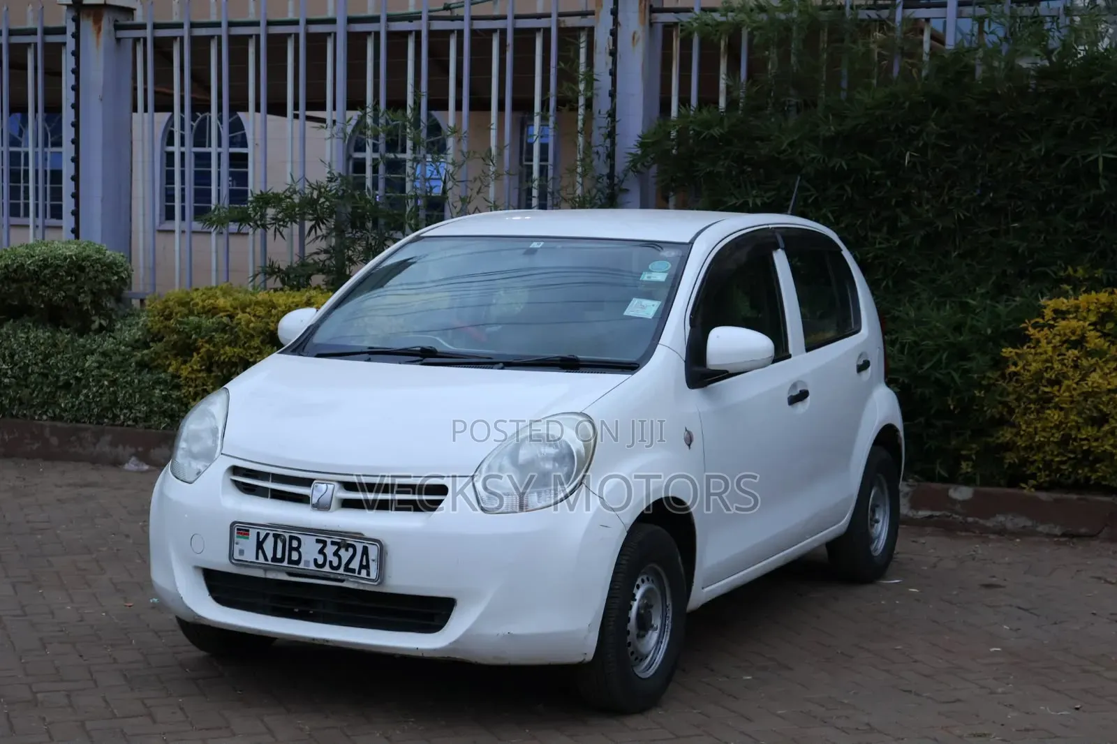 Toyota Passo 2013 White