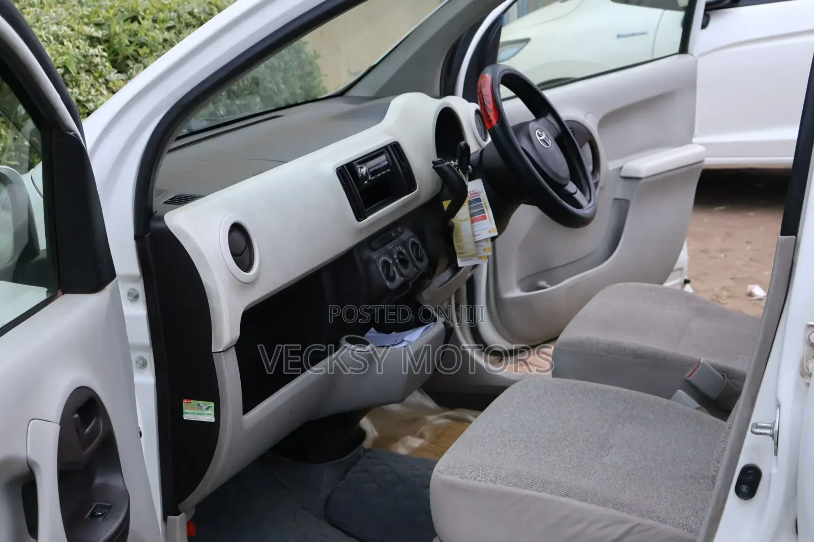 Toyota Passo 2013 White