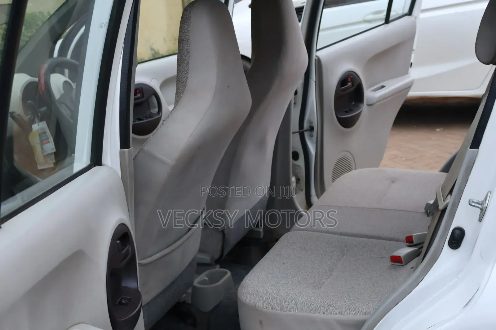 Toyota Passo 2013 White