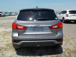 Mitsubishi RVR 2019 Gray