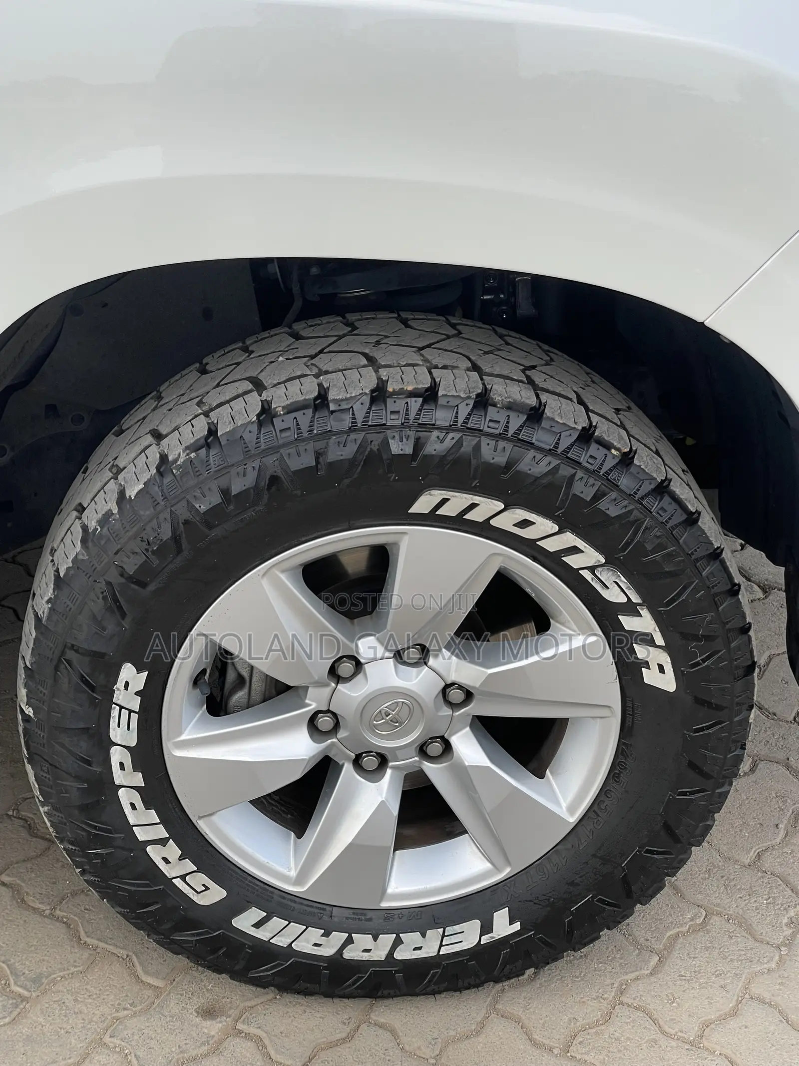 Toyota Land Cruiser Prado 2.8 2020 White