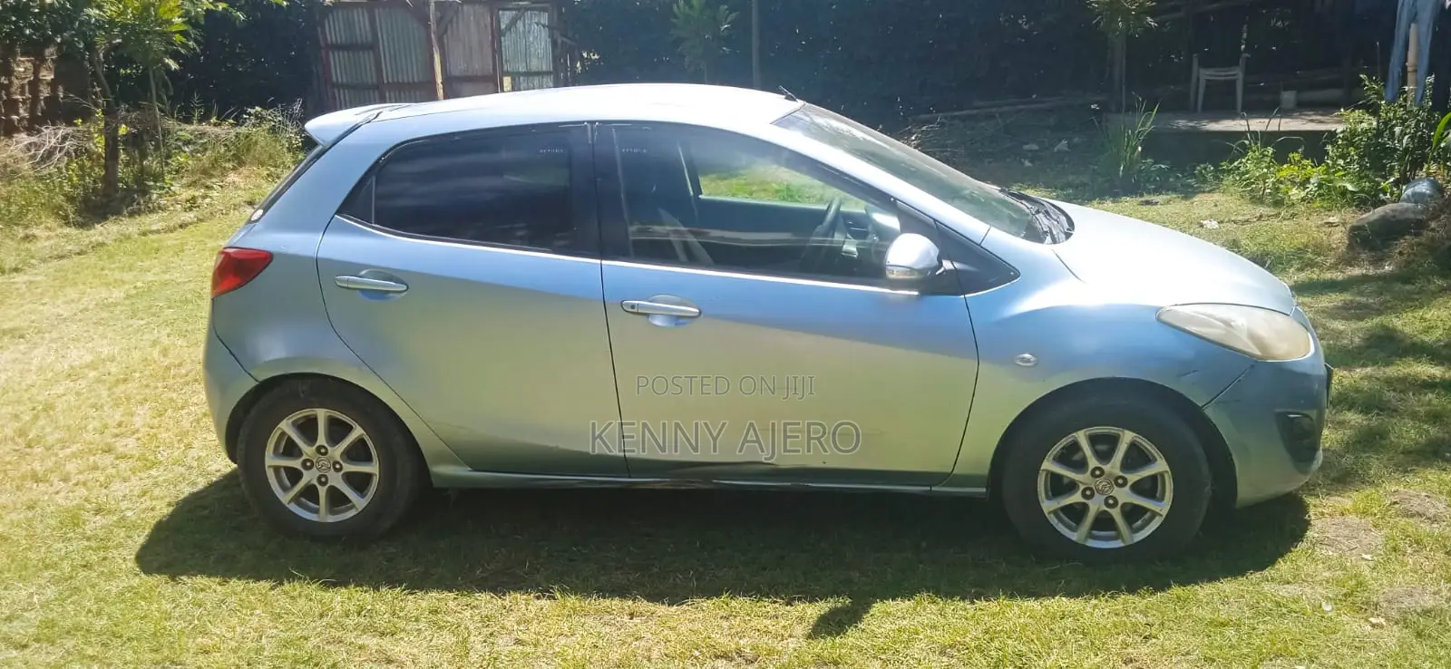 Mazda Demio 2012 Blue