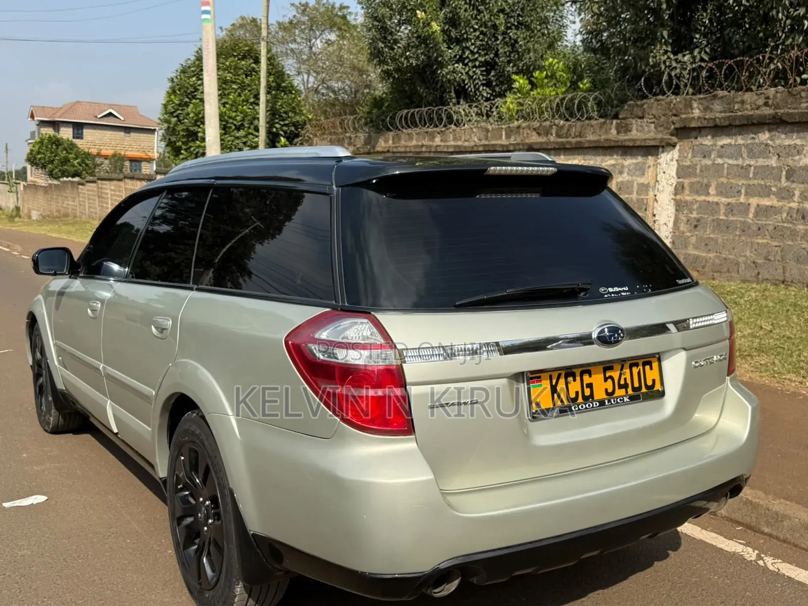 Subaru Outback 2009 Beige