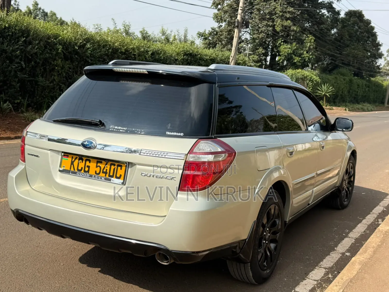 Subaru Outback 2009 Beige
