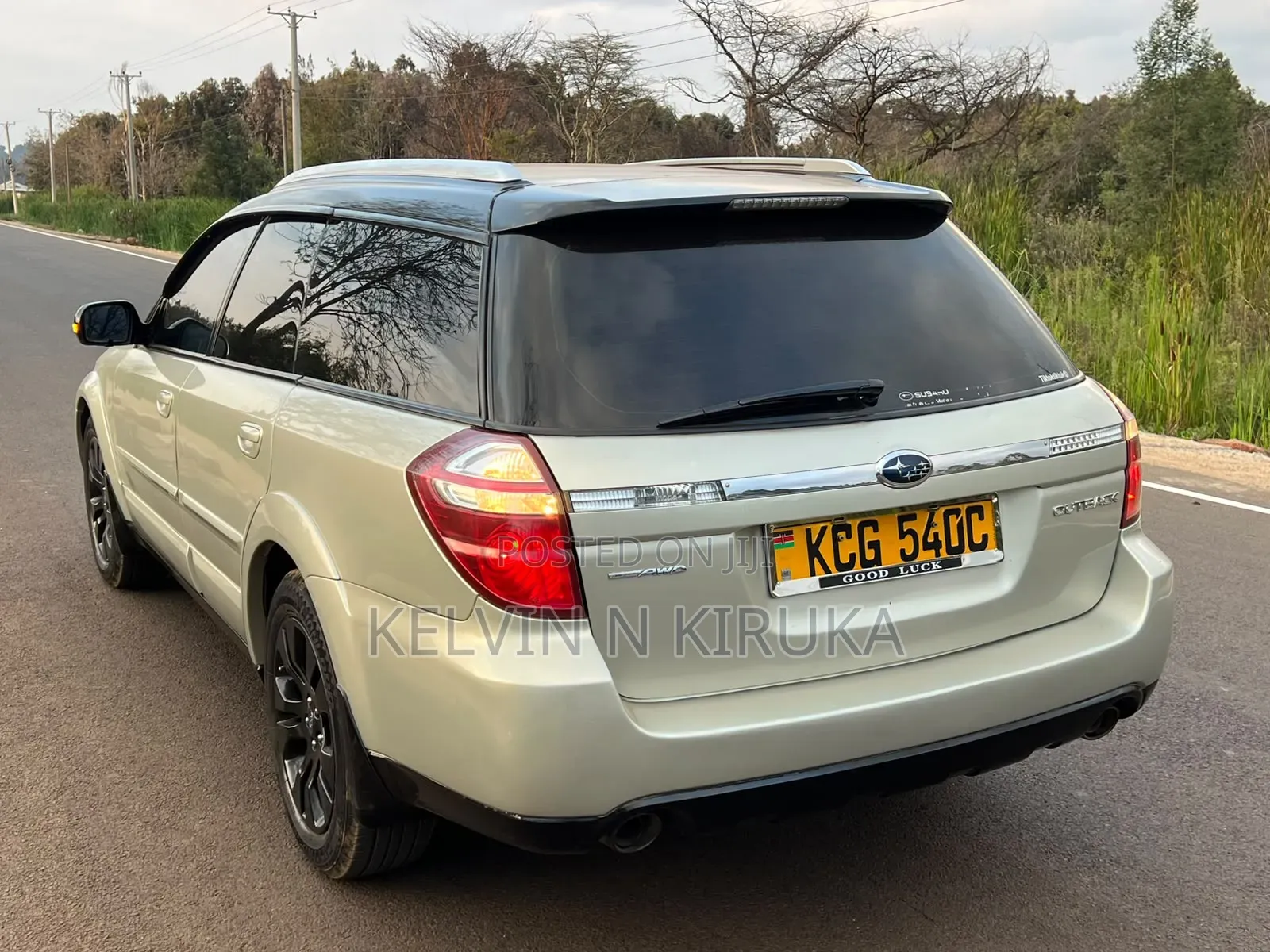 Subaru Outback 2009 Beige