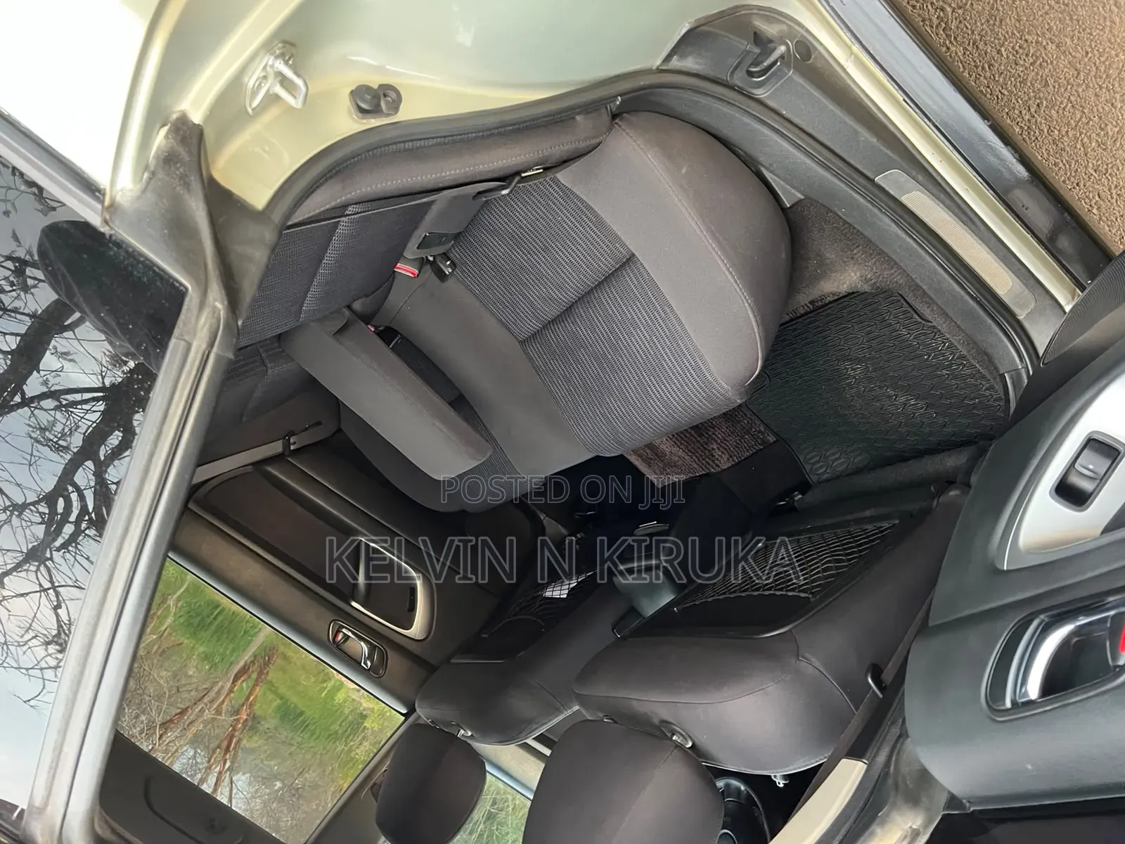 Subaru Outback 2009 Beige