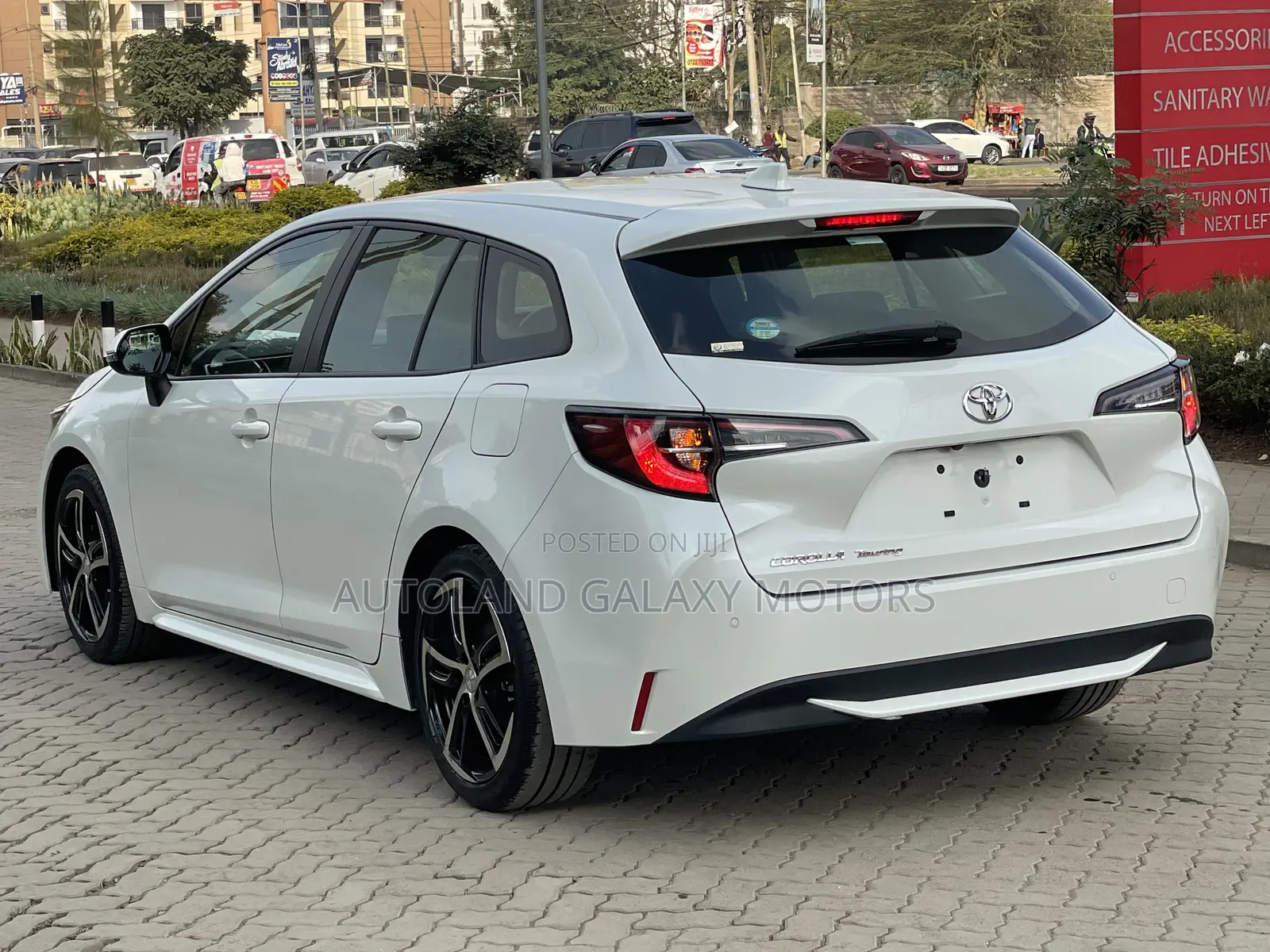 Toyota Corolla 2019 White