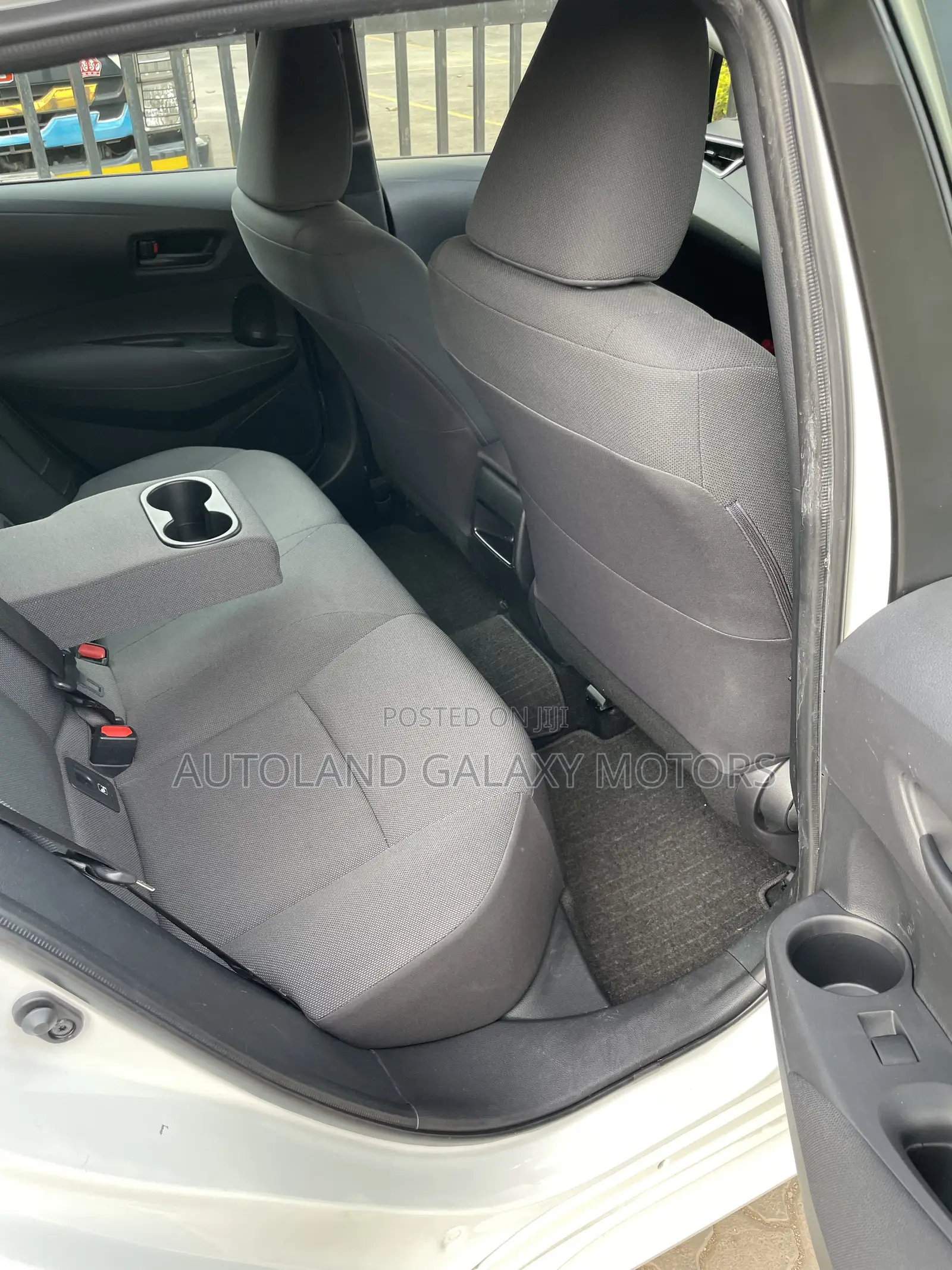 Toyota Corolla 2019 White