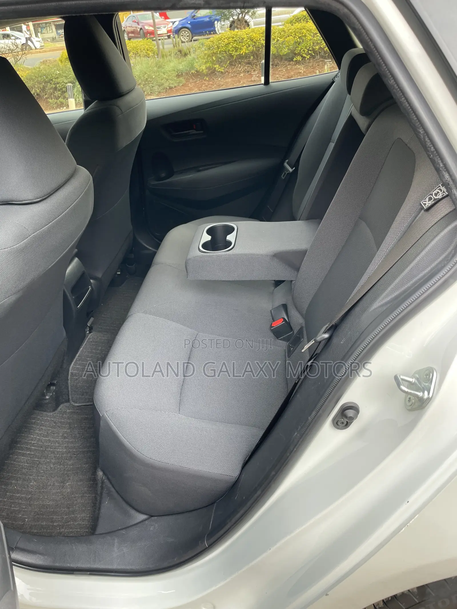 Toyota Corolla 2019 White
